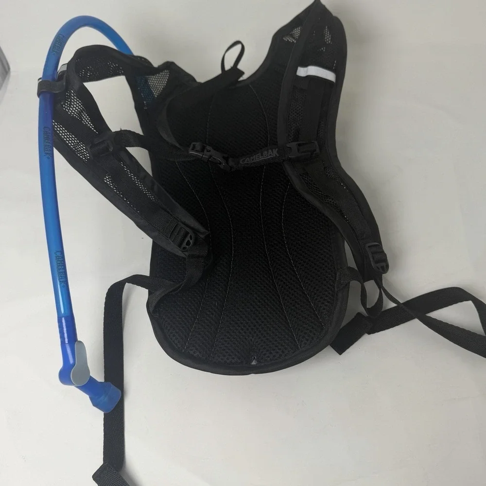 CamelBak Hydrobak Lightweight Bike Hydration Backpack‎ 50oz Black